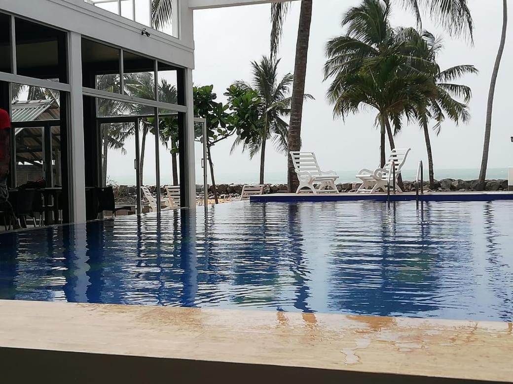 Saara Beach Hotel Marawila Luaran gambar