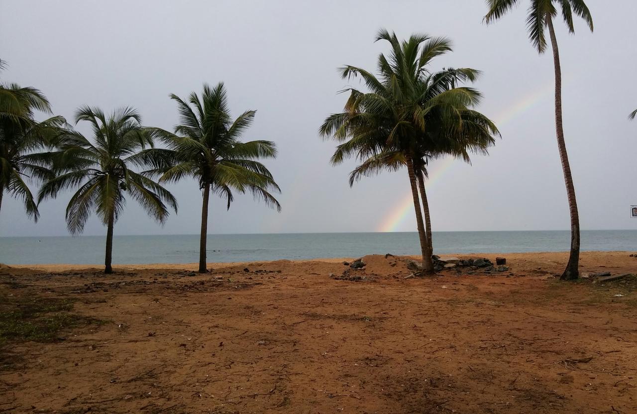 Saara Beach Hotel Marawila Luaran gambar